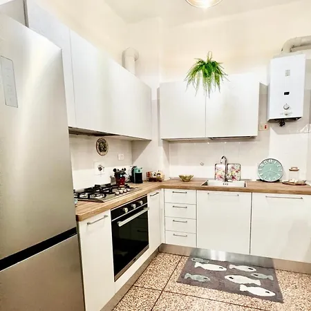 La Riviera Con Balcone A 5 Minuti A Piedi Dalla Lejlighed